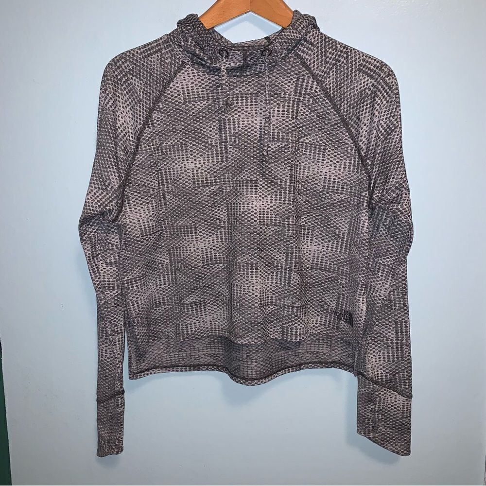 The North Face Long Sleeve with Hood Size Medium